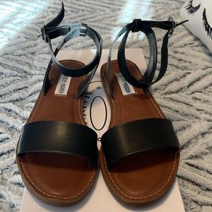 Steve Madden sandals